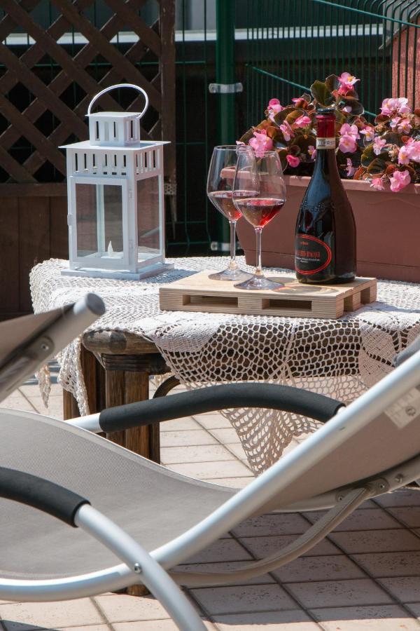 Villa Boninsegna - Wine Enoteca Verdi - 卡斯泰尔达扎诺 外观 照片